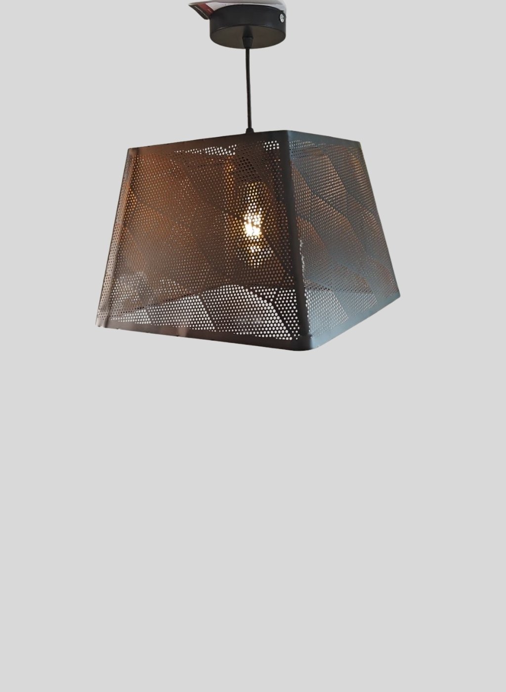 LC357 9 BK GD
